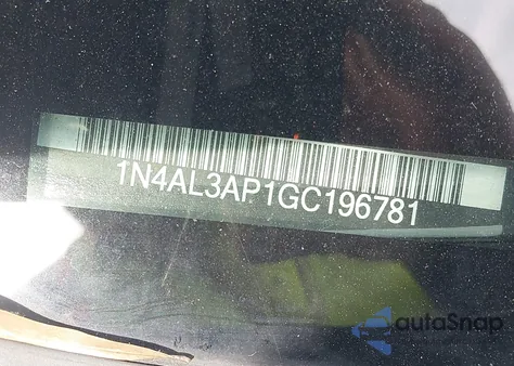 2016 Nissan Altima 2.5 Sv z USA, uszkodzony, nr VIN 1N4AL3AP1GC196781